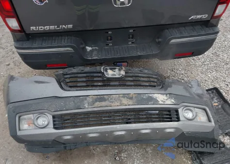 2017 Honda Ridgeline Rtl-E from USA, damaged, VIN 5FPYK3F77HB031236